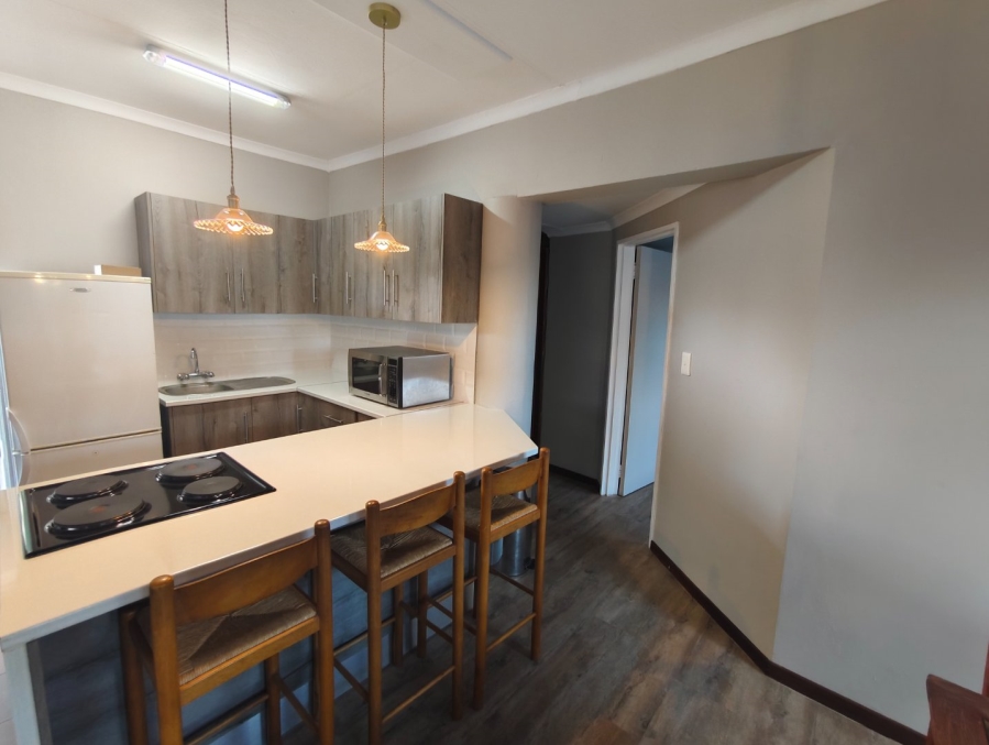 To Let  Bedroom Property for Rent in Langenhovenpark Free State